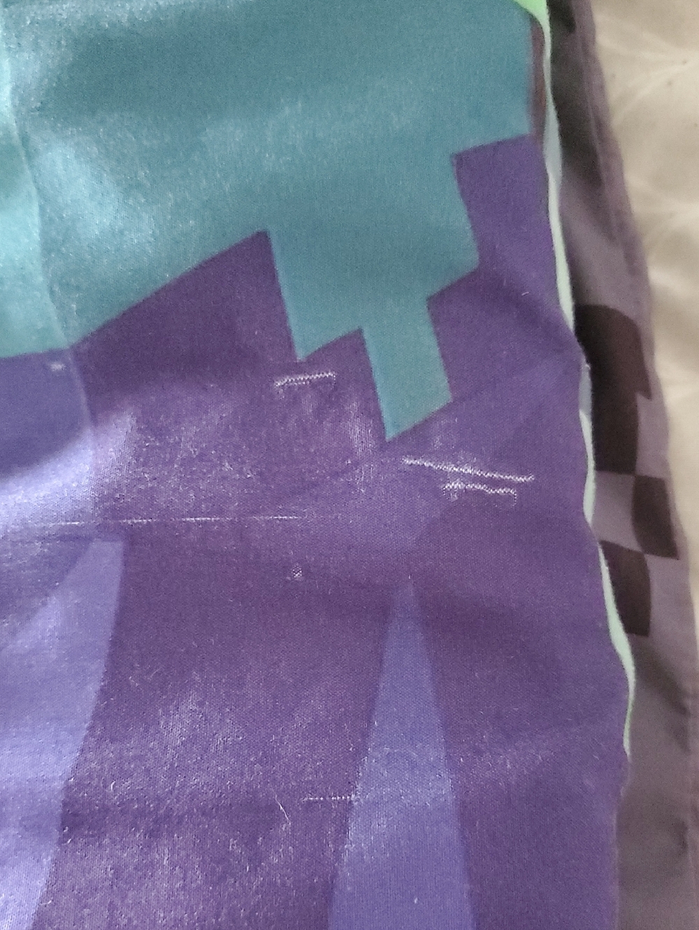 Minecraft Themed Comforter - Picture 8 of 8